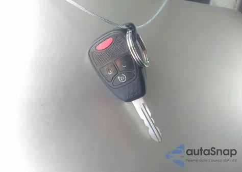 2014 Jeep Patriot Latitude z USA, uszkodzony, nr VIN 1C4NJRFB2ED858666